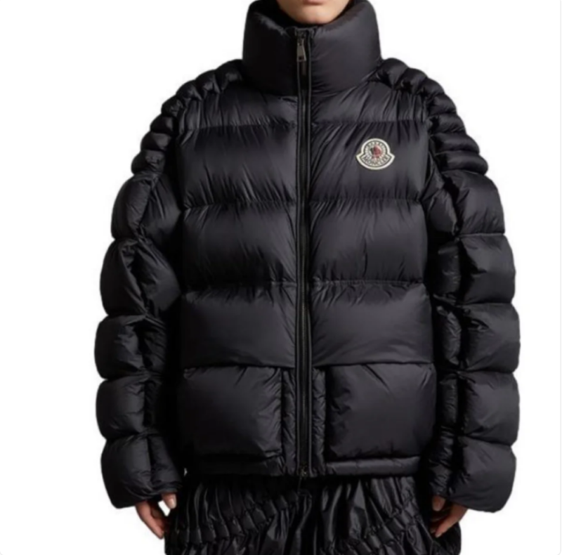Moncler's new down jacket, a collaboration between Moncler and Christopher Raxxy.